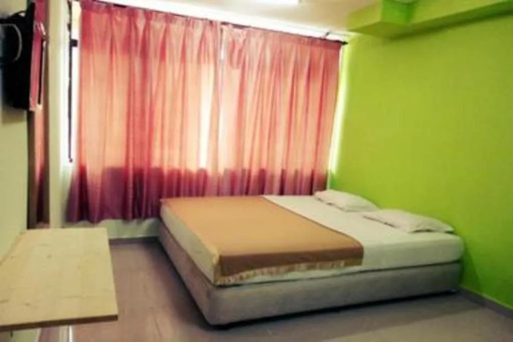 F Hotel Sungai Dua Bukit