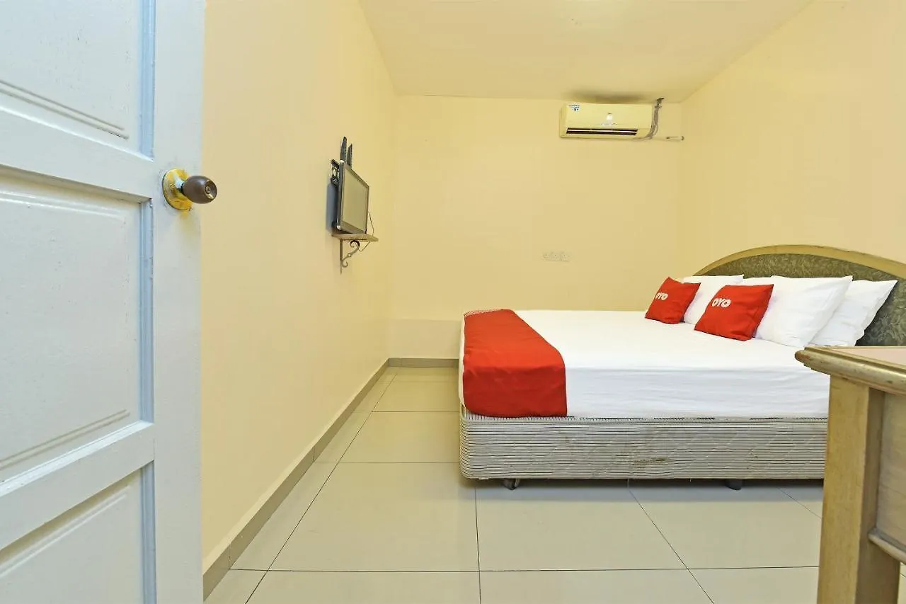 F Hotel Sungai Dua Bukit