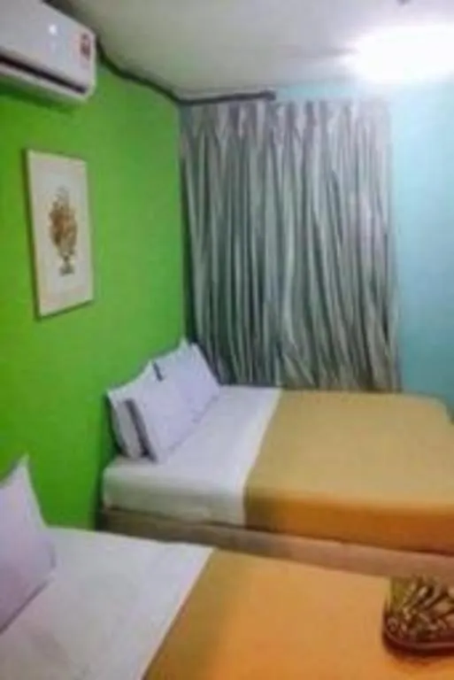 F Hotel Sungai Dua Bukit
